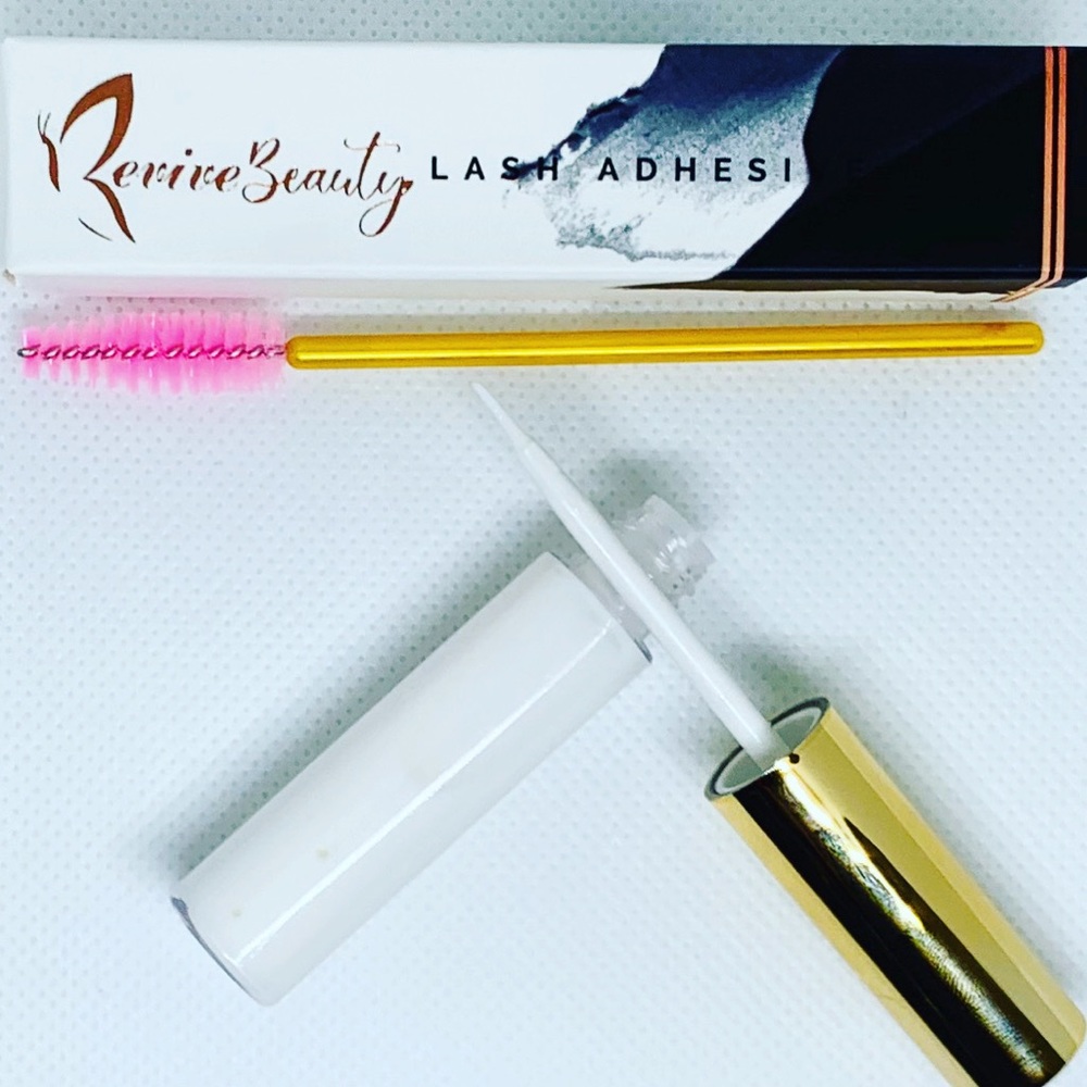 Lash Adhesive